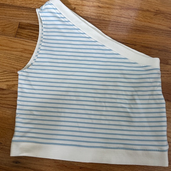 Sundays One-Shoulder Striped Cropped Tank Top Medium - Picture 4 of 5